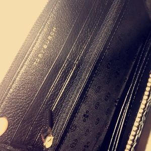 Tory Burch wallet